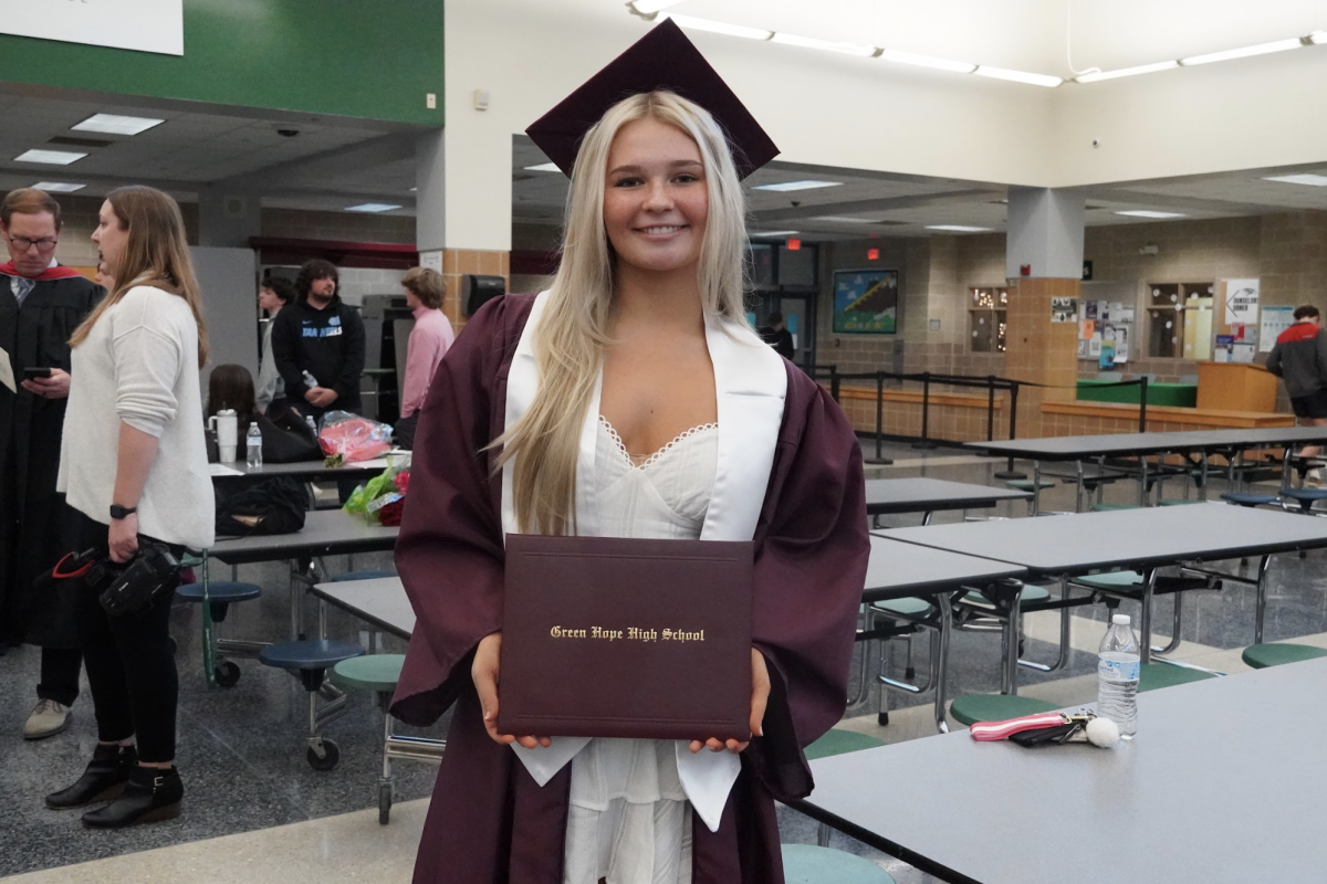 Hannah Taylor was one of the mid-year graduates. Congratulations!